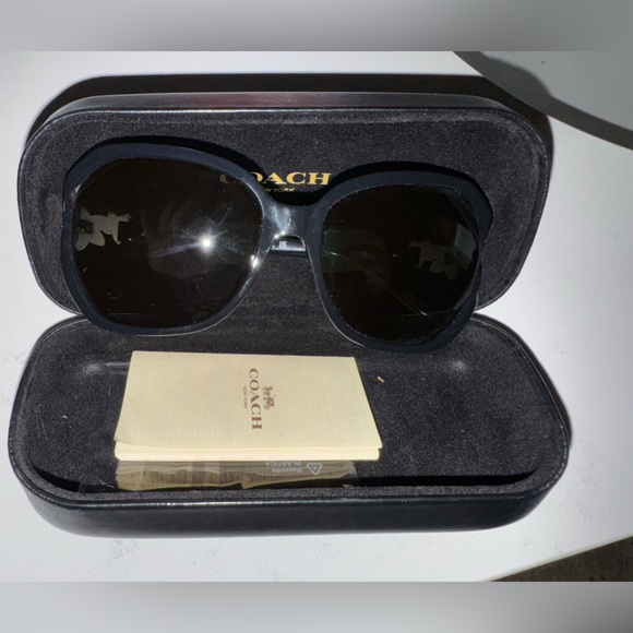 COACH Integration Flower Sunglasses (NWOT) - Picture 5 of 5